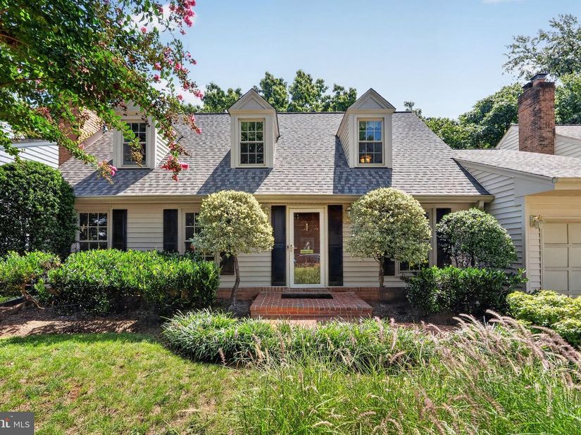 6016 1st Street N, Arlington VA 22203