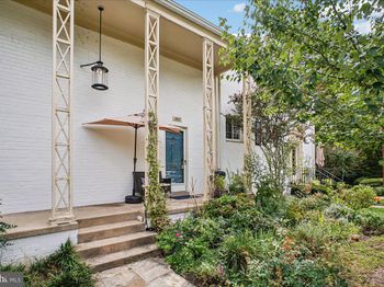 1600 Ripon Place