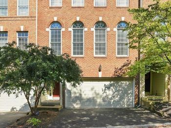 5420 Chieftain Circle