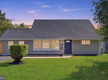 32 Iris Road