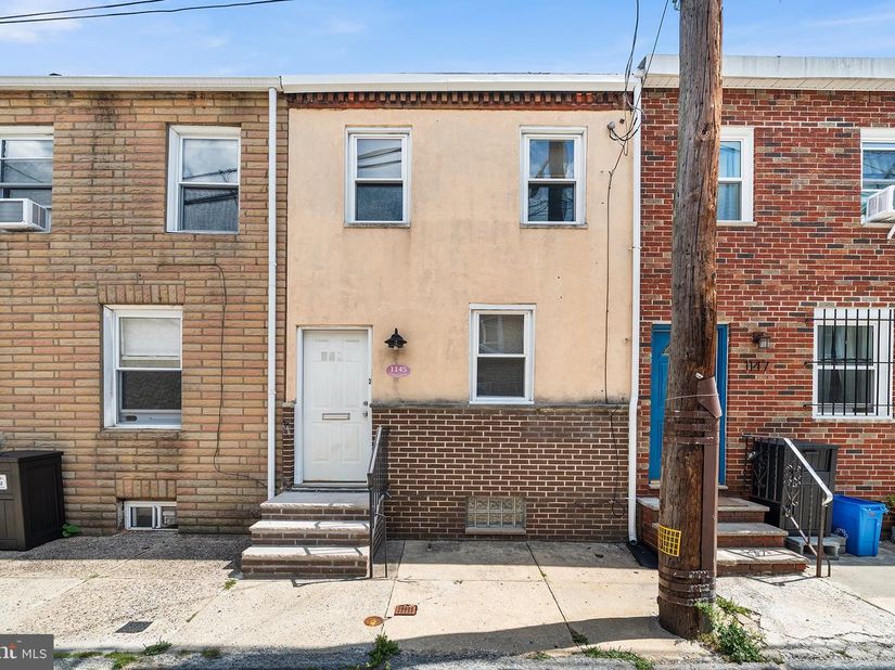 1145 S Clifton, Philadelphia PA 19147