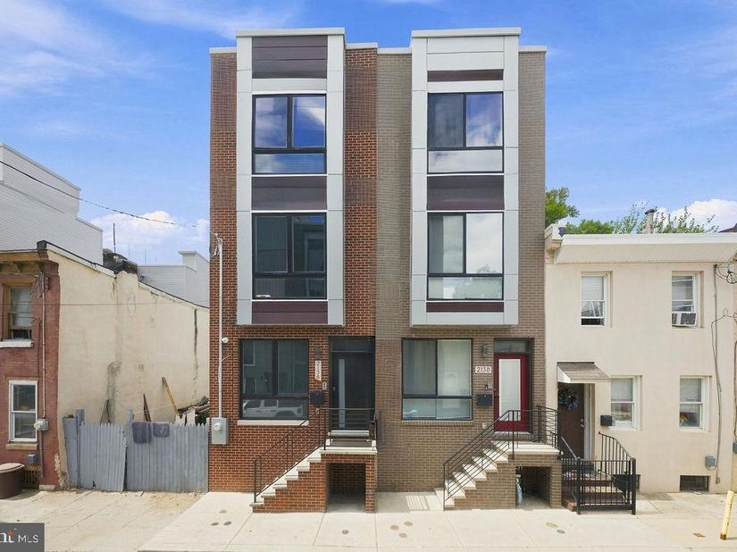 2136 N Randolph Street, Philadelphia PA 19122