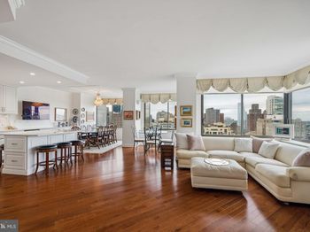 202 W Rittenhouse Square