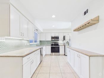 1707 Timberwood DR
