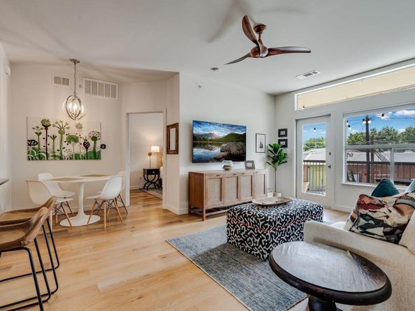 2209 Hancock DR 15, Austin TX 78756