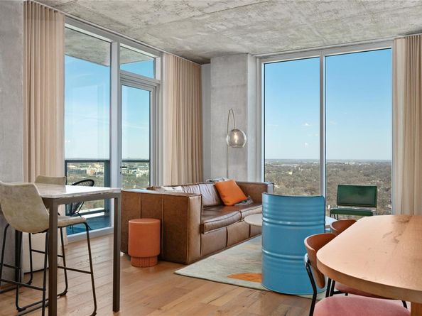 48 East Ave 2204, Austin TX 78701