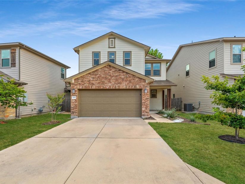 9203 Moonstone DR, Austin TX 78729