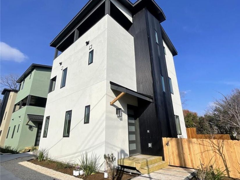 2818 E 22nd ST 1, Austin TX 78722