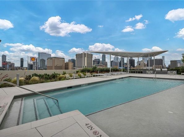 800 Embassy DR 229, Austin TX 78702