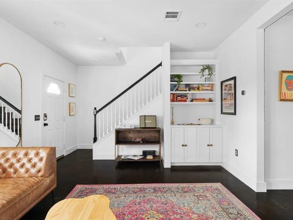 1508 E 11th ST, Austin TX 78702