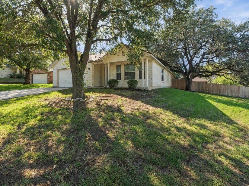 1901 Idlewilde Run DR, Austin TX 78744