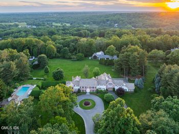 865 Hollow Tree Ridge Road