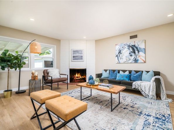 7057 Babcock, North Hollywood CA 91605