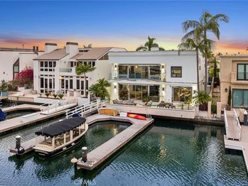 500 Harbor Island