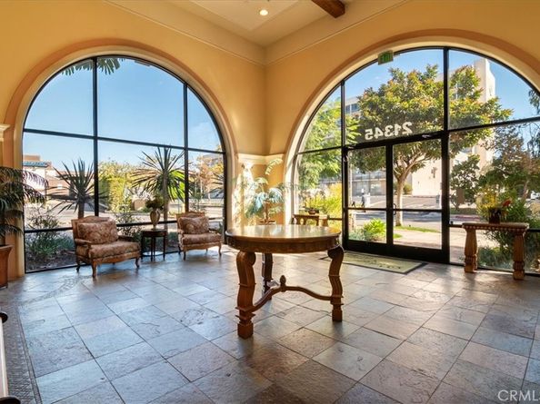 21345 Hawthorne 217, Torrance CA 90503