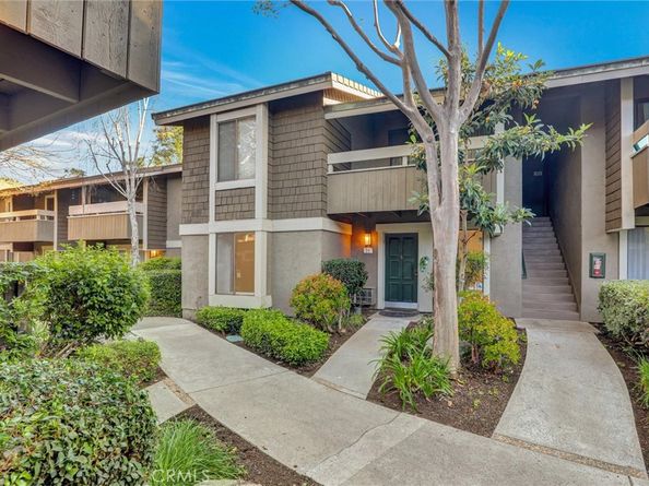 93 Streamwood, Irvine CA 92620