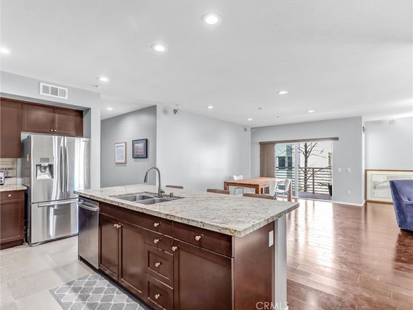 12922 Union 302, Hawthorne CA 90250