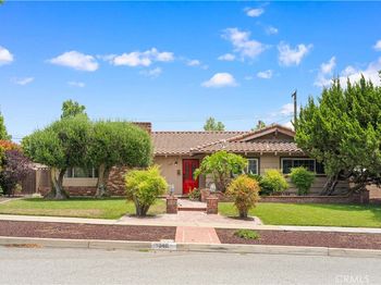 1346 N Shelley