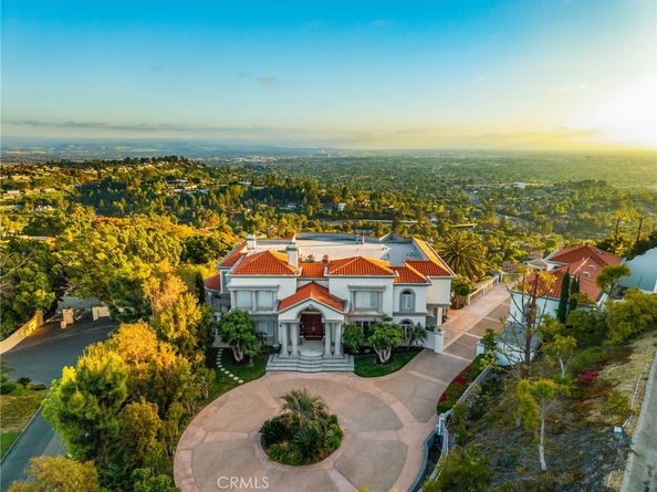 10219 Sunrise Lane, North Tustin CA 92705