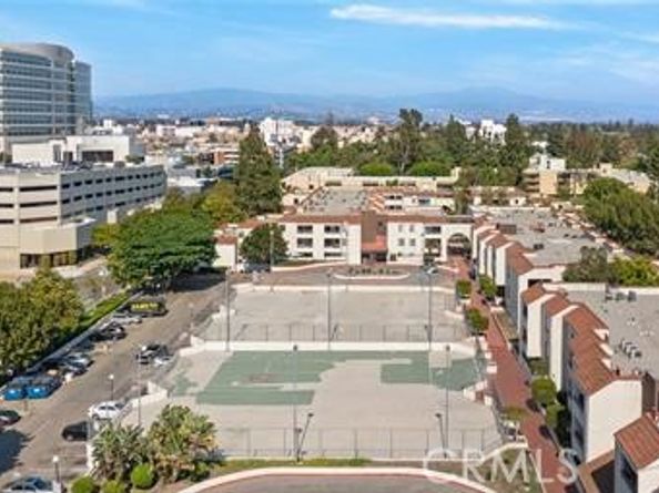 700 W 3rd C206, Santa Ana CA 92701