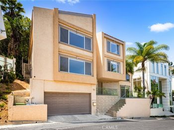 3751 Prestwick Drive