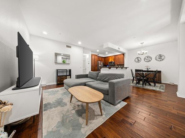 8835 Tribeca Circle, San Diego CA 92123