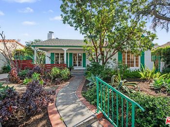 930 S Ridgeley Drive