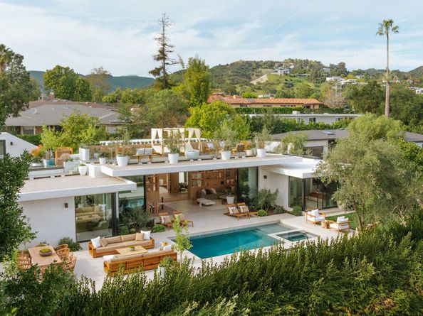 854 Glenmere Way, Los Angeles CA 90049