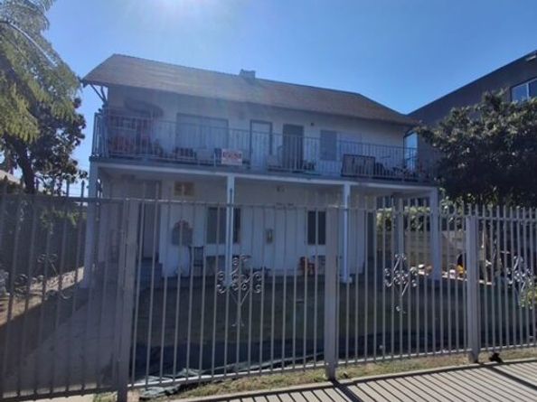 5736 Camerford Avenue, Los Angeles CA 90038