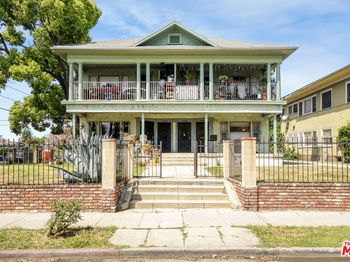 2955 Van Buren Place