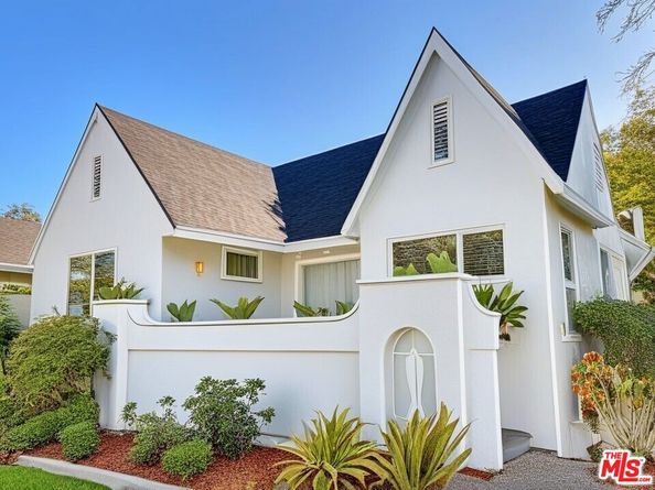 1618 S Burnside Avenue, Los Angeles CA 90019