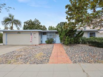 8260 Paseo Del Ocaso