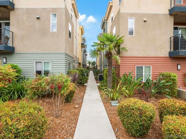 4541 Rainier Ave 13, San Diego CA 92120