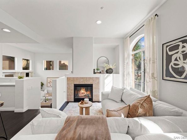 2816 Villas Way, San Diego CA 92108