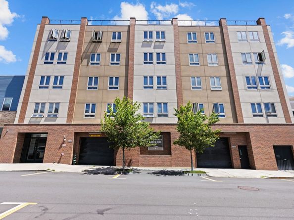 62 69th St 408, Guttenberg NJ 07093
