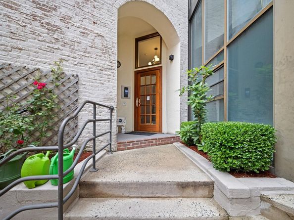222 Clinton St 23, Hoboken NJ 07030
