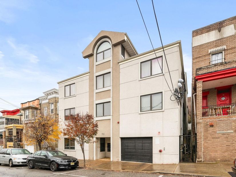 112 63rd St 1A, West New York NJ 07093
