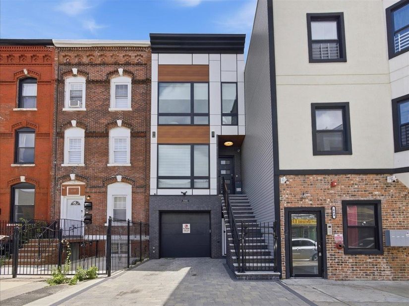 666 Ocean Ave 2, Jersey City NJ 07305