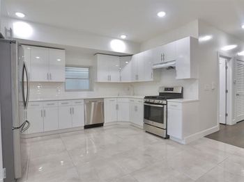 647 Ocean Ave