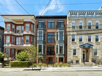 271 Webster Ave