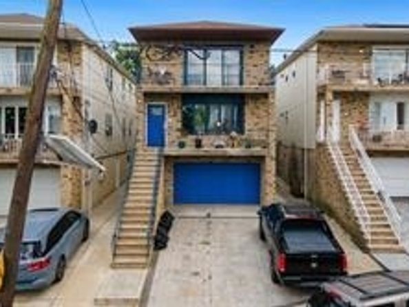 2212 Grand Ave, North Bergen NJ 07047