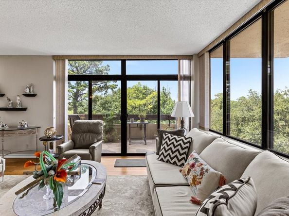 14655 Champion Forest Drive Drive 502, Houston TX 77069