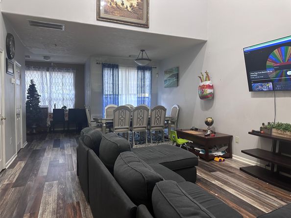 3727 Ashford Villa Lane, Houston TX 77082