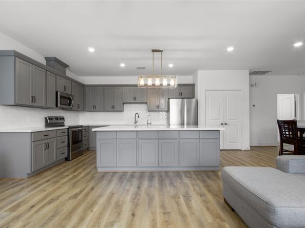 5212 Sherman Street, Houston TX 77011