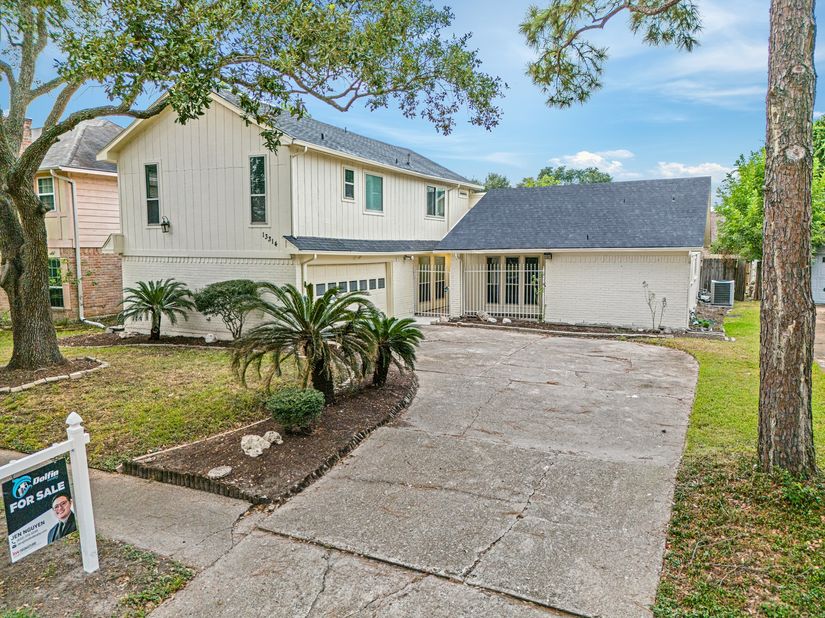 13314 Agarita Lane, Houston TX 77083