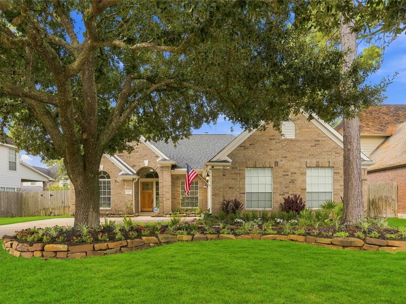 14527 Farrawood Drive, Cypress TX 77429
