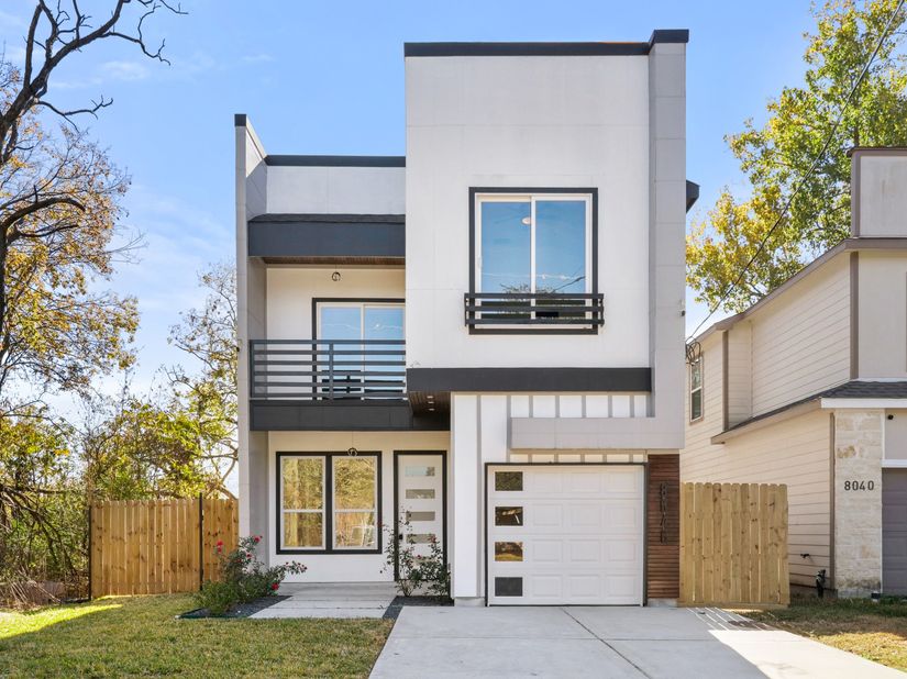 8046 Chateau Street, Houston TX 77028