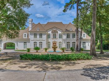 206 N Tranquil Path