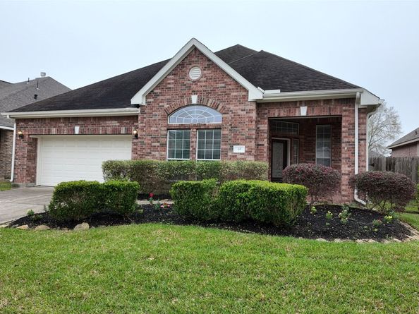 43 Tarrytown Way, Conroe TX 77384
