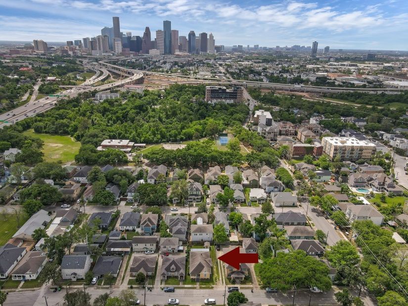 118 North Street, Houston TX 77009